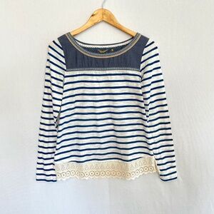 LITTLE YELLOW BUTTON Womens Small White & Blue Striped Lace Trim Long Sleeve Tee
